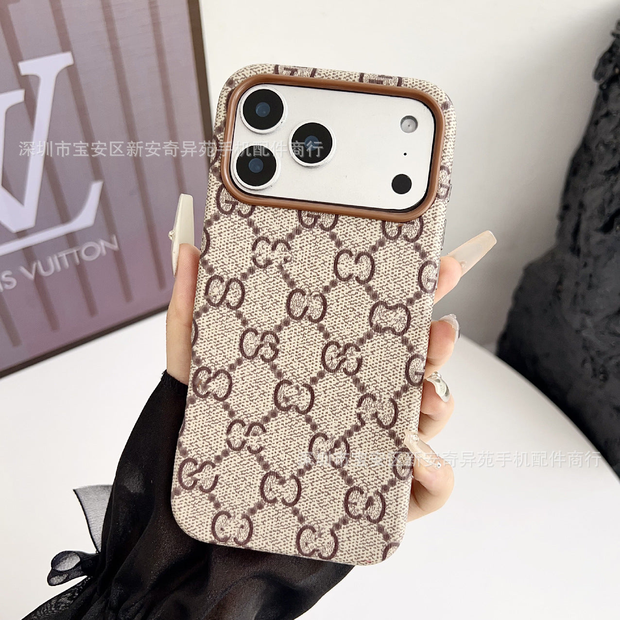 LV Light luxury denim trendy brand mobile phone case for iPhone17Promax new all-inclusive Apple 16 phone case