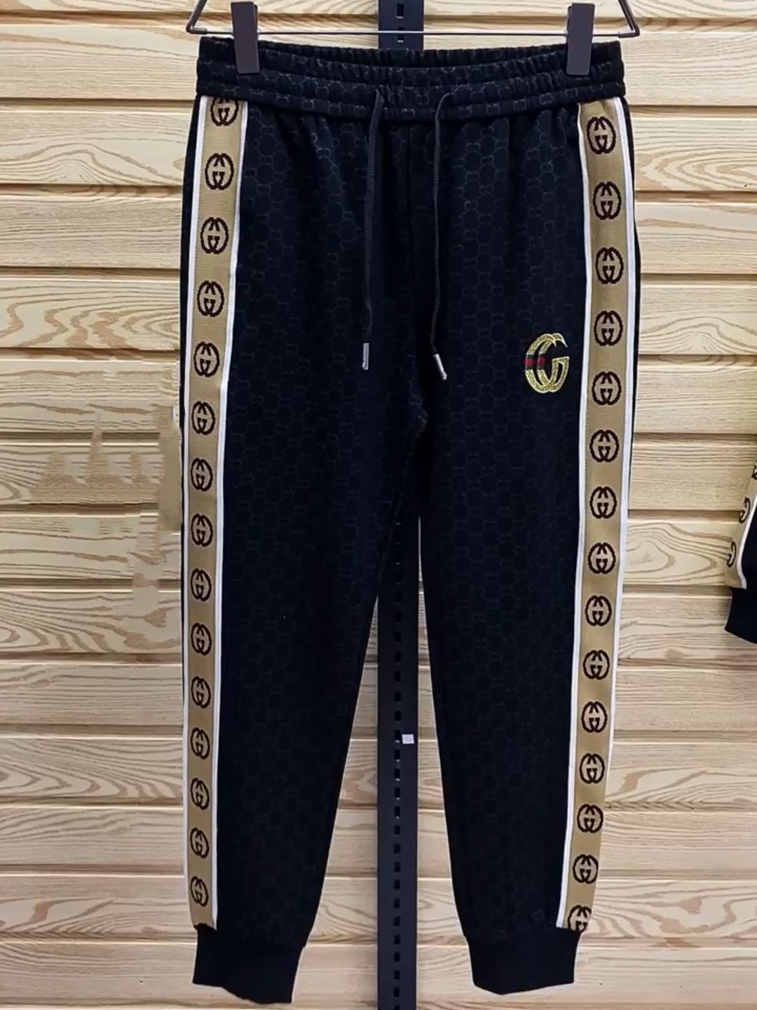 Gucci Spring and Autumn New Athleisure Two-Piece Men's Stand Collar Cardigan Jacket Long Sleeve Fashion Trend Pants Suit Trend
