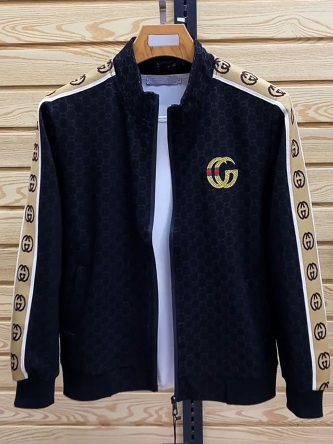 Gucci Spring and Autumn New Athleisure Two-Piece Men's Stand Collar Cardigan Jacket Long Sleeve Fashion Trend Pants Suit Trend