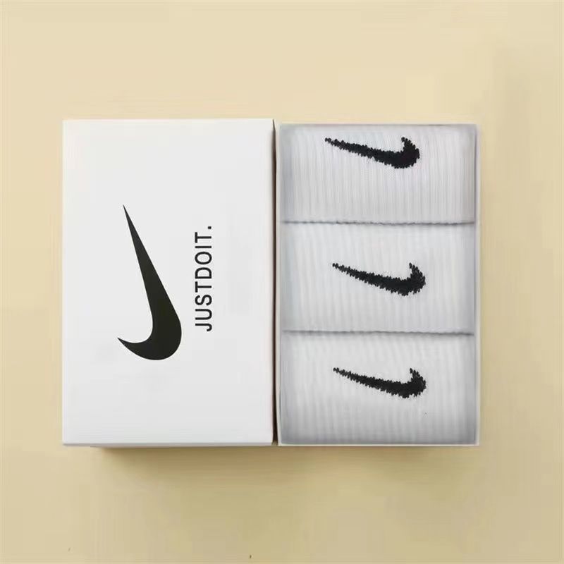 Free Nike Socks come with one shoes order Boxed socks men's and women's ins cotton anti-odor versatile medium socks autumn running sweat-absorbing sports socks student stockings