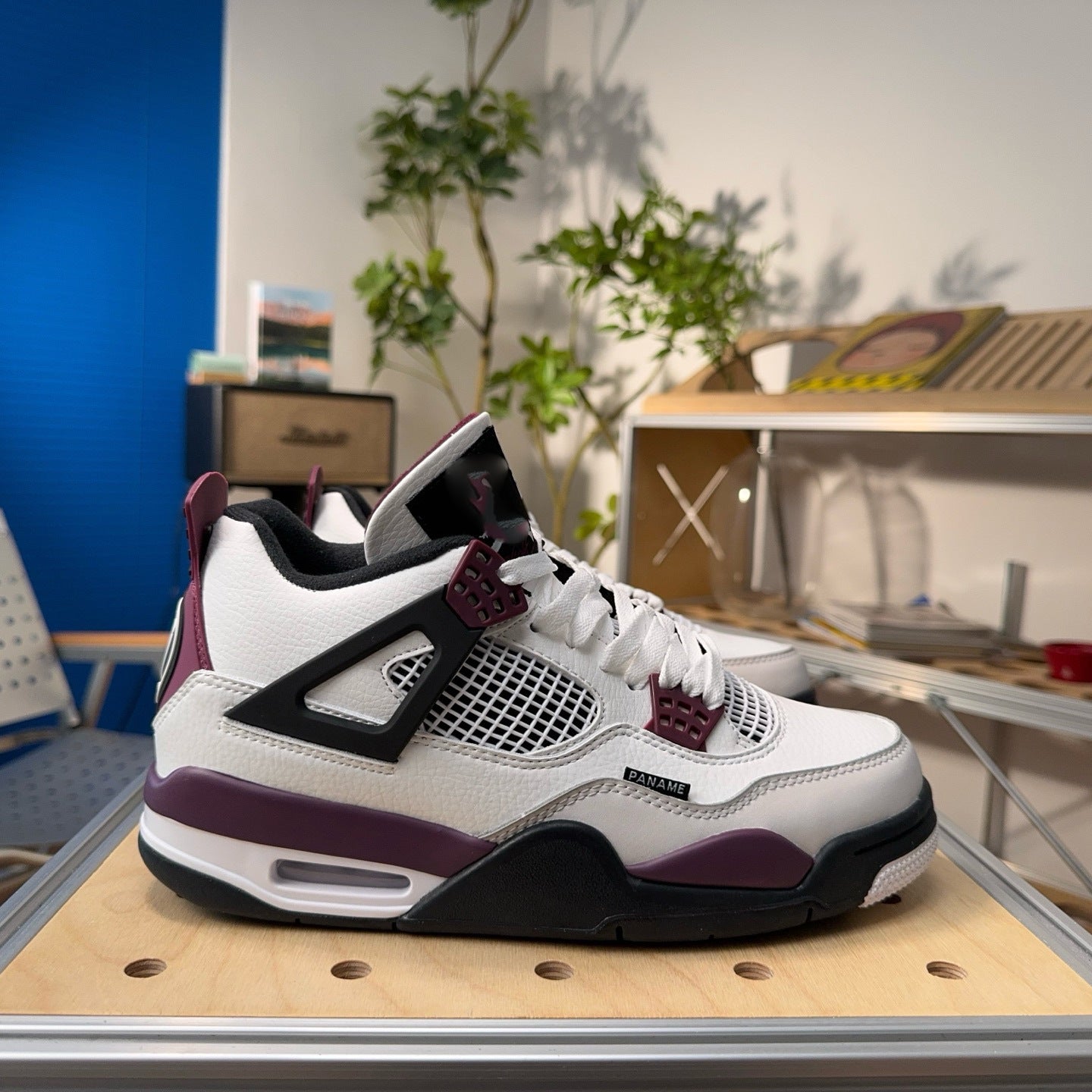 shoes High Quality AJ4 Mid-Top Retro Casual Sports Basketball Shoes Comfortable Cushioning Abrasion Resistant Outdoor Shoes Pink Black Couple Shoes