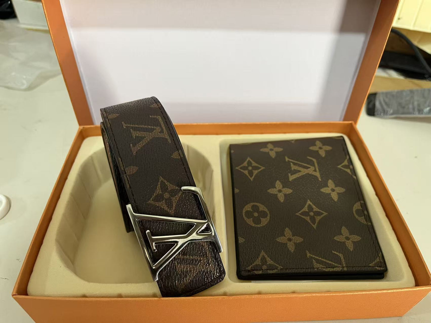Brand Foreign trade new wallet short card slot European and American business thin multi-functional large-capacity driver's license card bag men