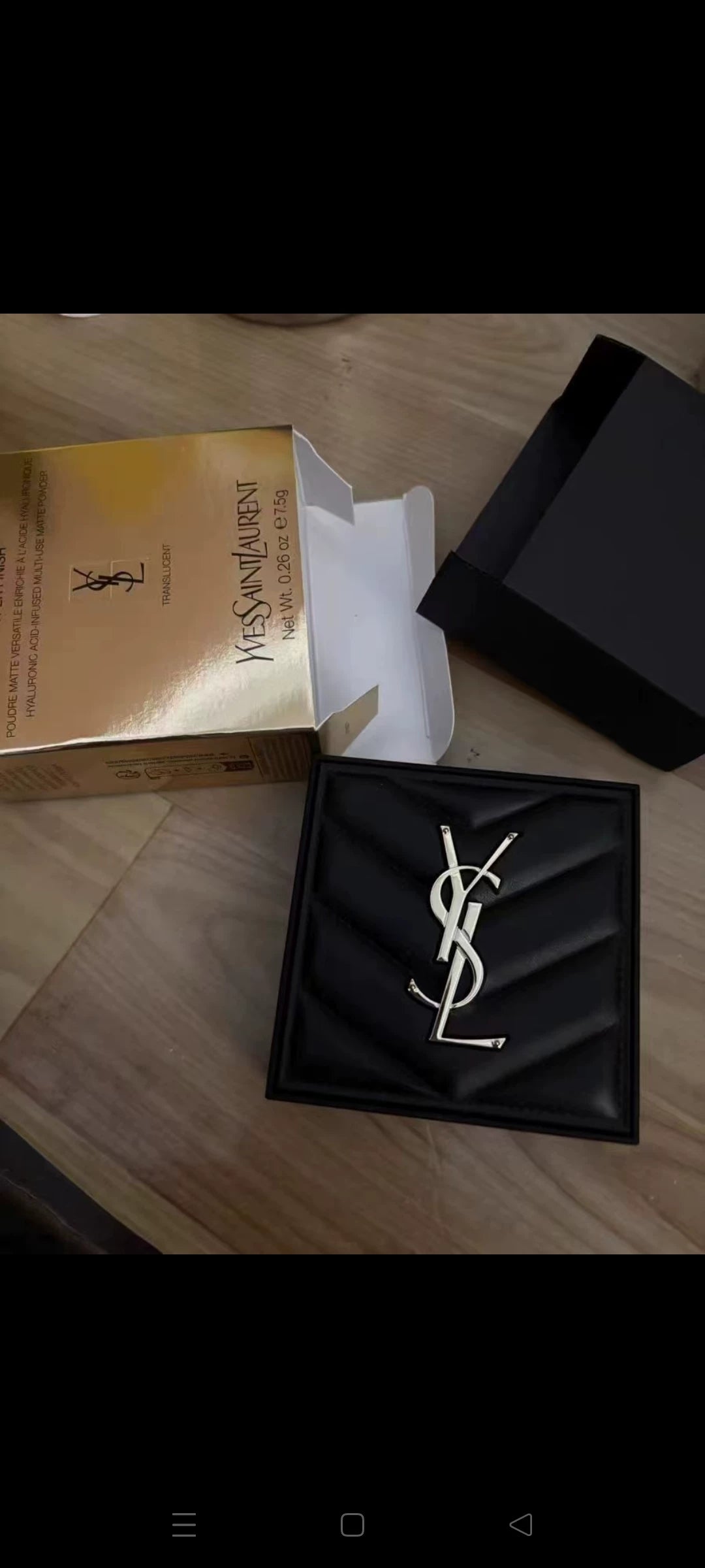YSL Genuine big brand French original Holy Family Permanent Leather Powder Transparent White Cake Oil Control Honey Powder 7.5g