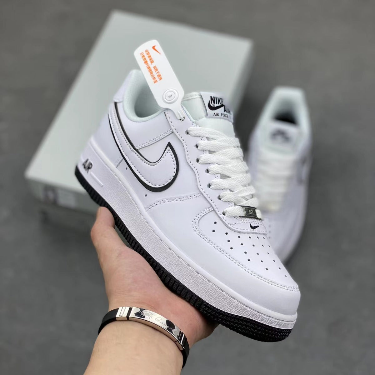 Nike Putian High Quality AF1 Air Force One Valentine's Day White Hook Male and Female Couple Campus Versatile Heightened Athletic Board Shoes