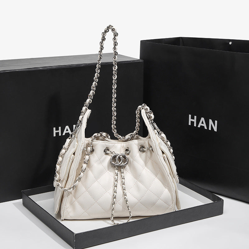 Chanel 2026 New Lingge Chain Oil Wax Leather Small Fragrance Tote Lingge DIY Chain Armpit Large Capacity Shoulder Bag