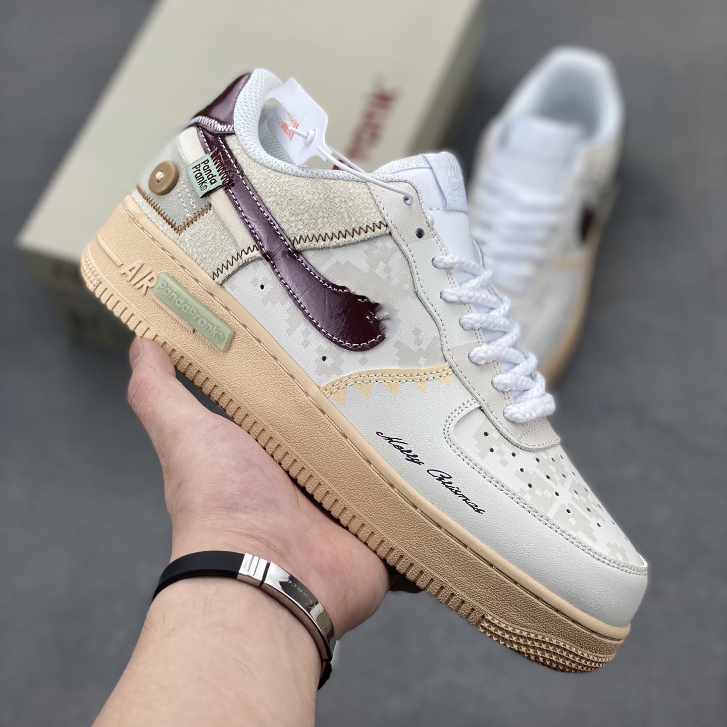 Nike shoes High Quality Force 1 Panda Prank Quan Zhilong Daisy Air Force No. 1 Board Shoes Men and Women Vintage Sneakers