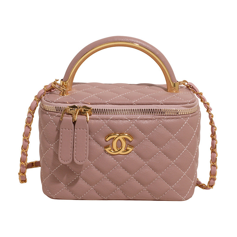 Gucci Spring 2025 new diamond lattice embroidered thread chain women's bag fashionable commuter shoulder square bag crossbody bag