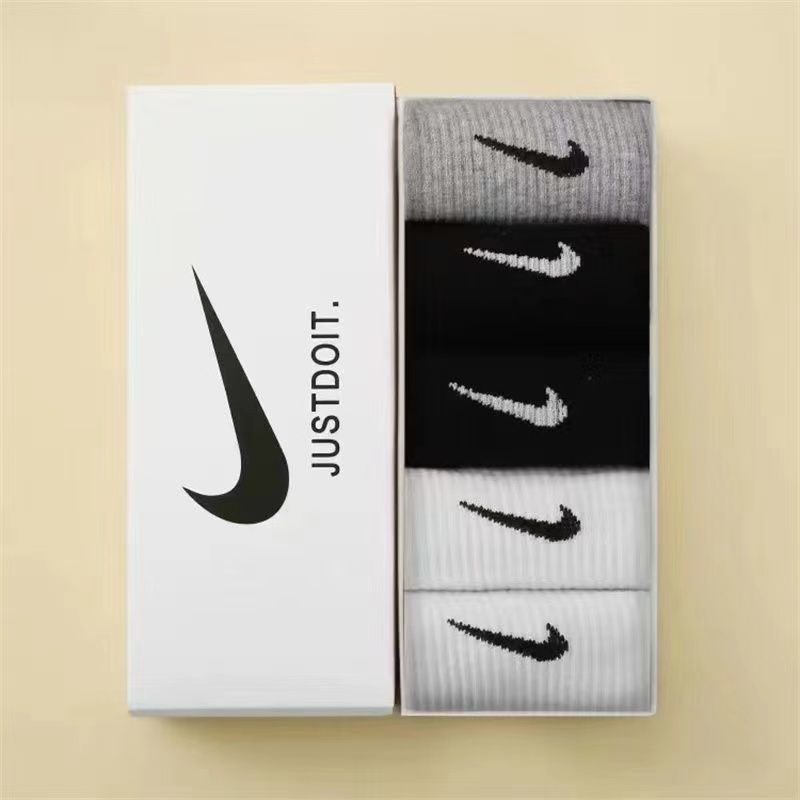 Free Nike Socks come with one shoes order Boxed socks men's and women's ins cotton anti-odor versatile medium socks autumn running sweat-absorbing sports socks student stockings