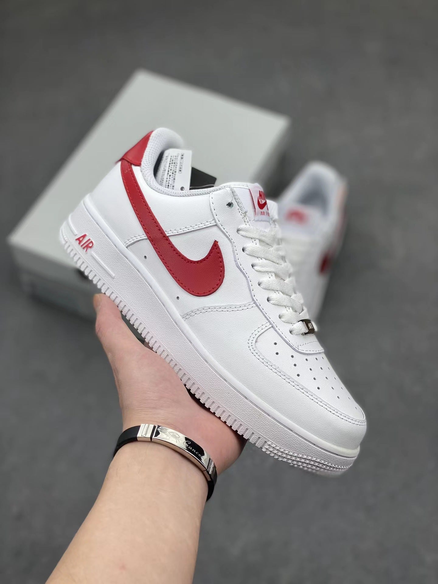 Nike Putian High Quality AF1 Air Force One Valentine's Day White Hook Male and Female Couple Campus Versatile Heightened Athletic Board Shoes