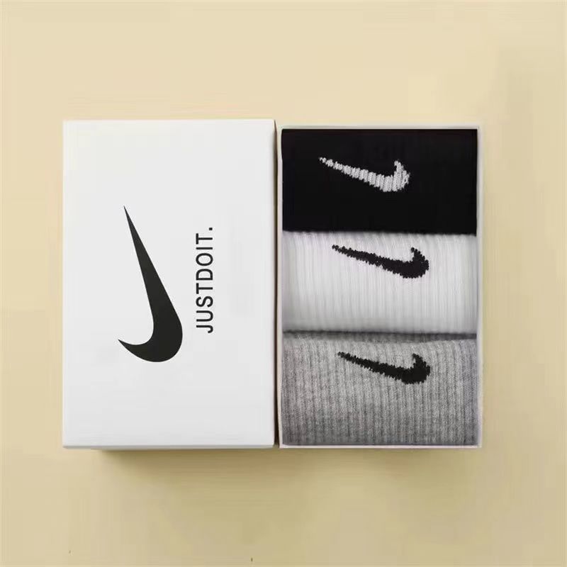 Free Nike Socks come with one shoes order Boxed socks men's and women's ins cotton anti-odor versatile medium socks autumn running sweat-absorbing sports socks student stockings