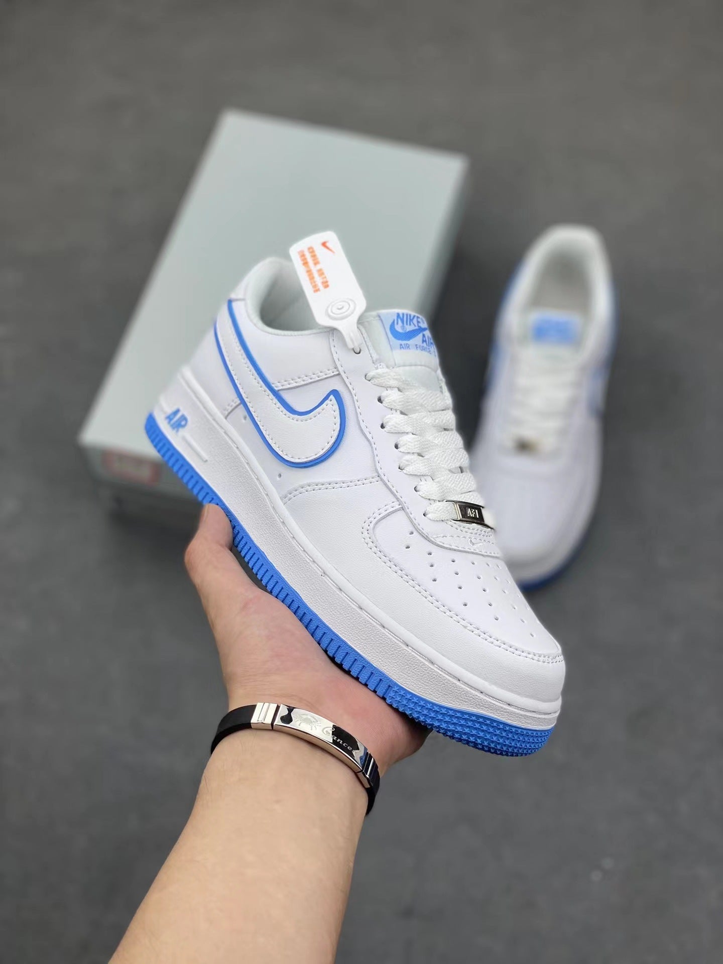 Nike Putian High Quality AF1 Air Force One Valentine's Day White Hook Male and Female Couple Campus Versatile Heightened Athletic Board Shoes