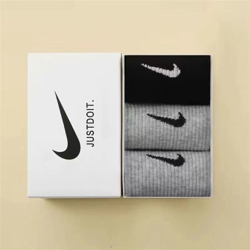 Free Nike Socks come with one shoes order Boxed socks men's and women's ins cotton anti-odor versatile medium socks autumn running sweat-absorbing sports socks student stockings