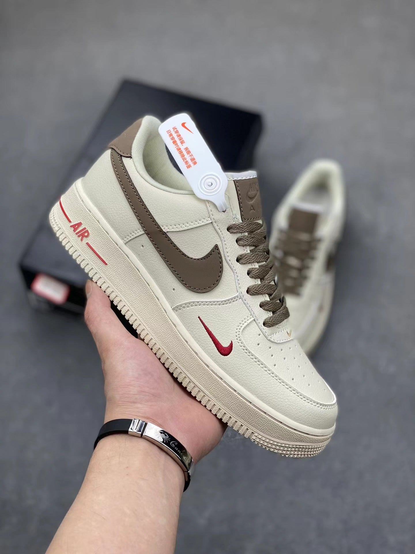 Nike Putian High Quality AF1 Air Force One Valentine's Day White Hook Male and Female Couple Campus Versatile Heightened Athletic Board Shoes