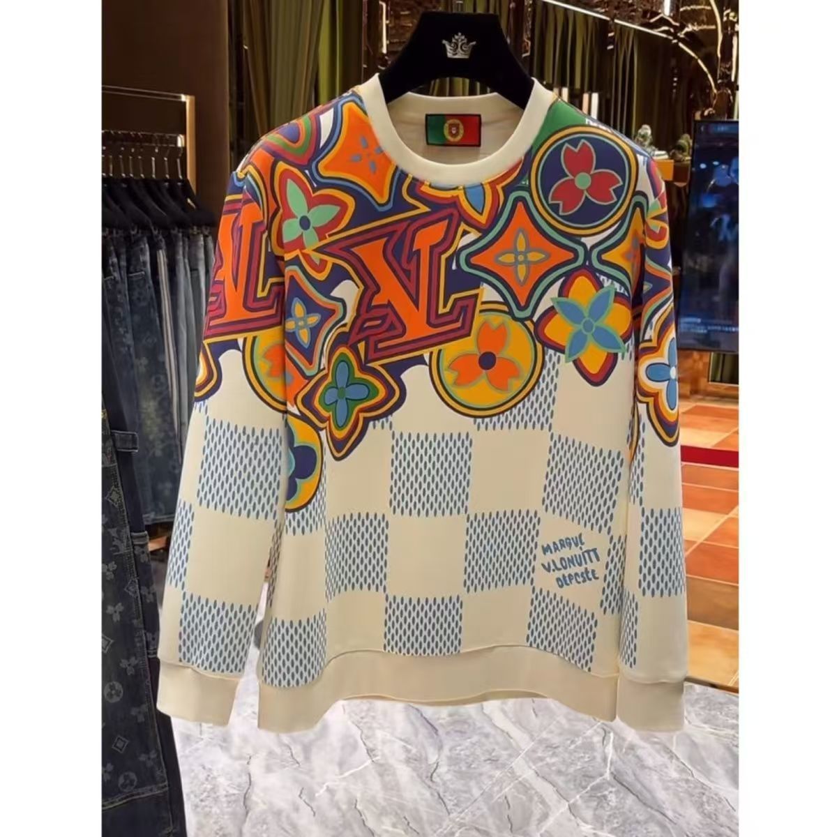 LV Autumn and winter new 2026 young luxury haute couture fashion couple sweatshirt long sleeve high value print casual trend