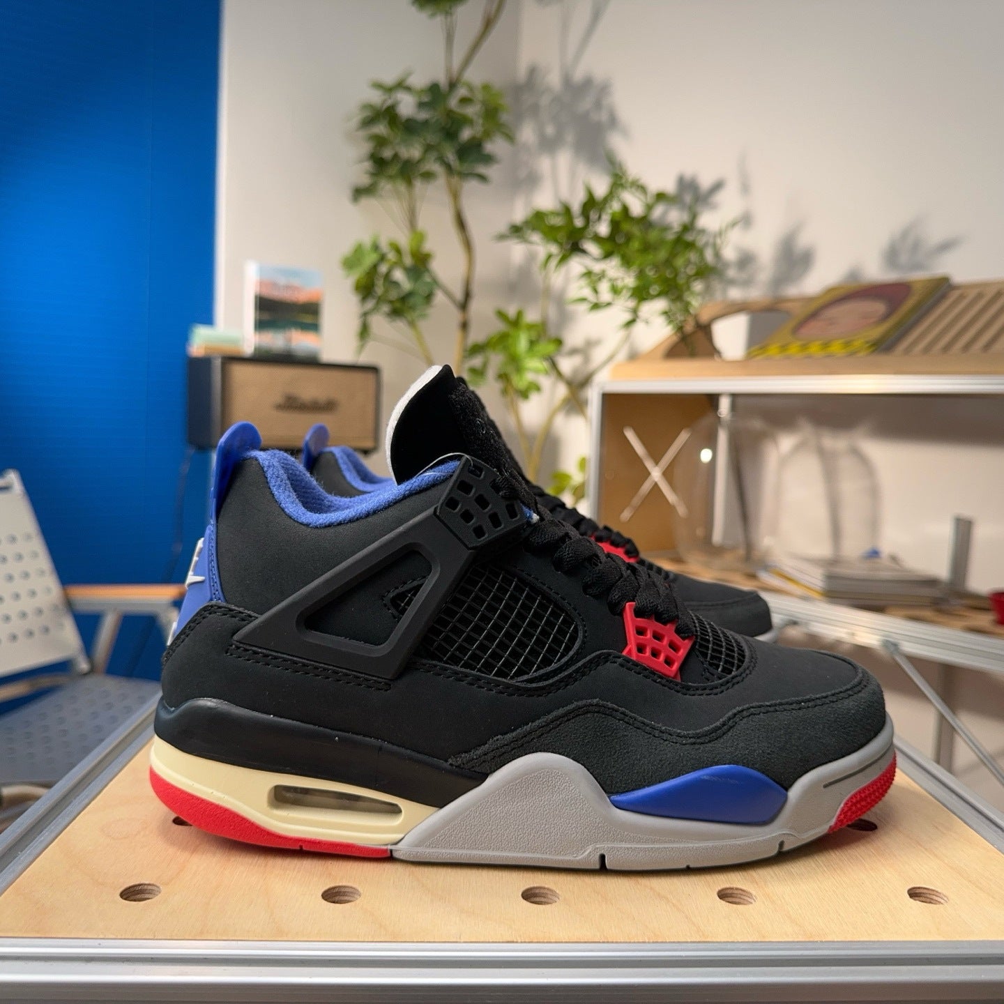 shoes High Quality AJ4 Mid-Top Retro Casual Sports Basketball Shoes Comfortable Cushioning Abrasion Resistant Outdoor Shoes Pink Black Couple Shoes
