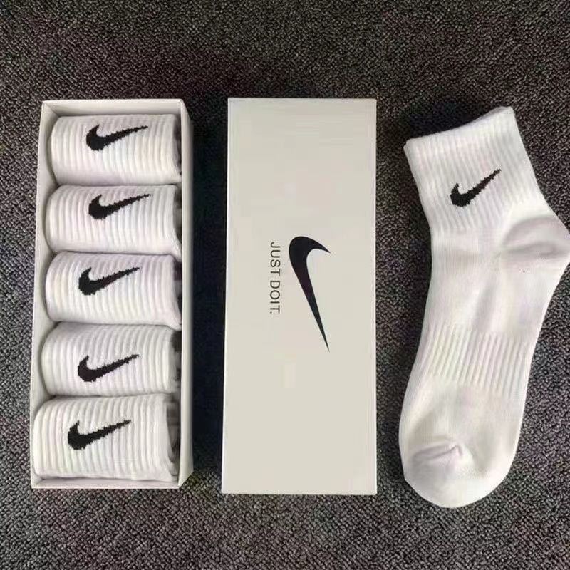 Free Nike Socks come with one shoes order Boxed socks men's and women's ins cotton anti-odor versatile medium socks autumn running sweat-absorbing sports socks student stockings
