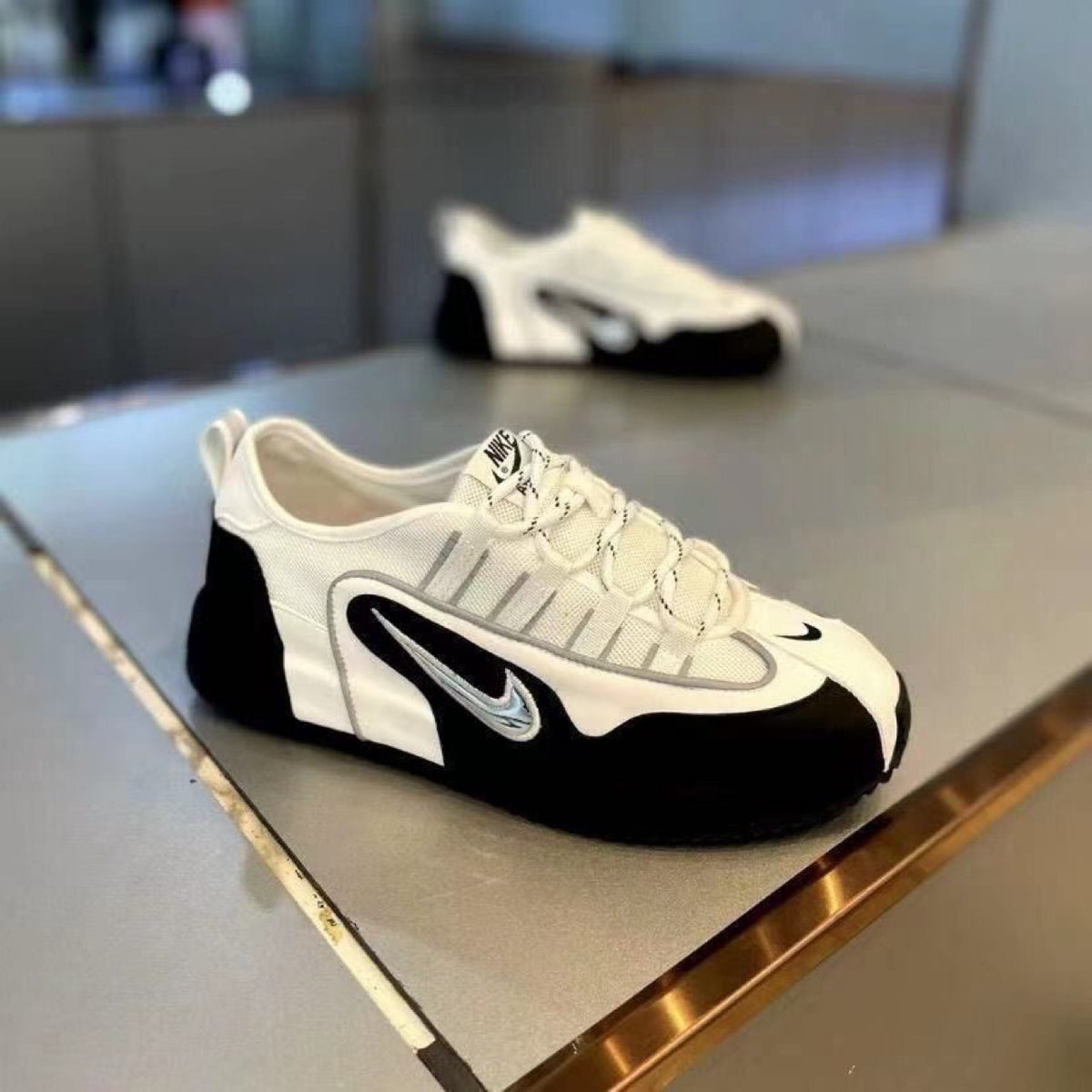 Cross-border extra large size 48 thick sole heightened fashion color-blocking 2025 autumn new breathable and versatile low-top casual men's shoes