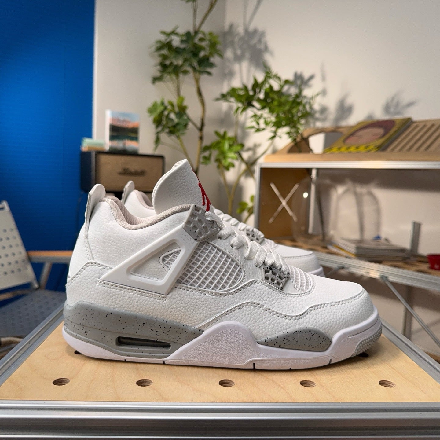 shoes High Quality AJ4 Mid-Top Retro Casual Sports Basketball Shoes Comfortable Cushioning Abrasion Resistant Outdoor Shoes Pink Black Couple Shoes