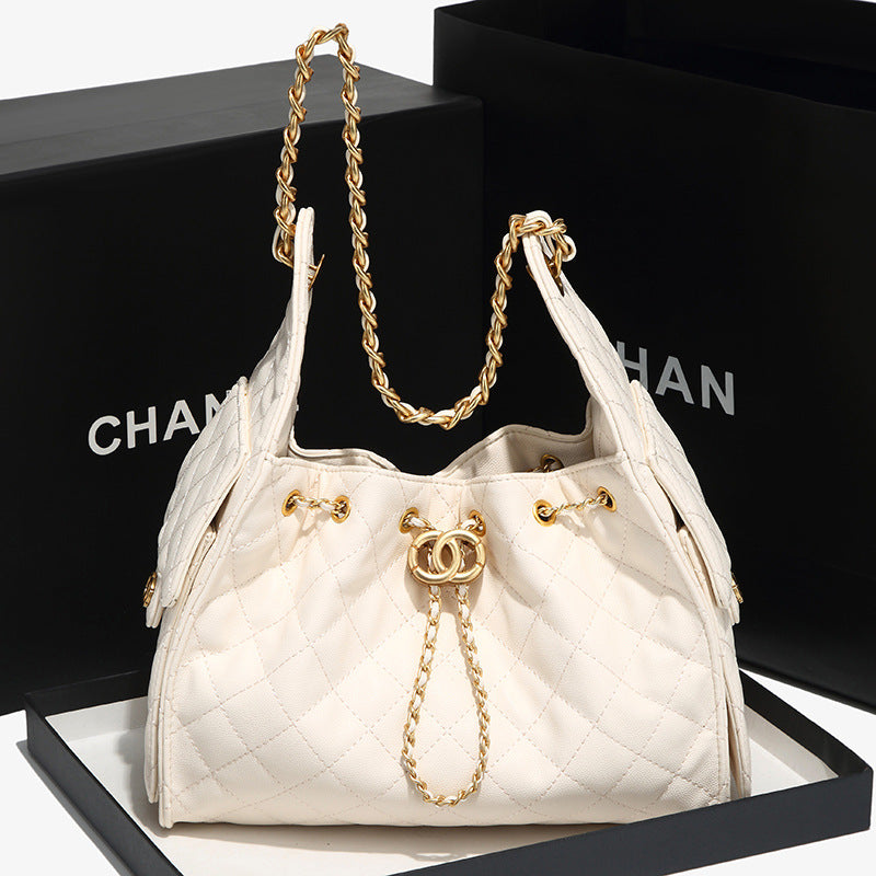 Chanel 2026 New Lingge Chain Oil Wax Leather Small Fragrance Tote Lingge DIY Chain Armpit Large Capacity Shoulder Bag