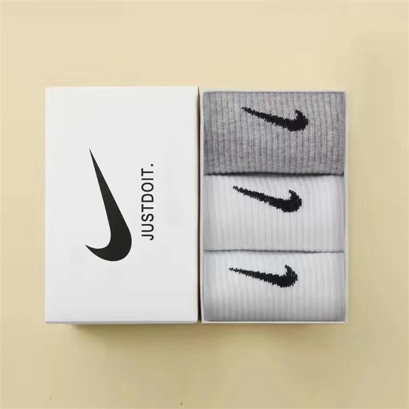 Free Nike Socks come with one shoes order Boxed socks men's and women's ins cotton anti-odor versatile medium socks autumn running sweat-absorbing sports socks student stockings