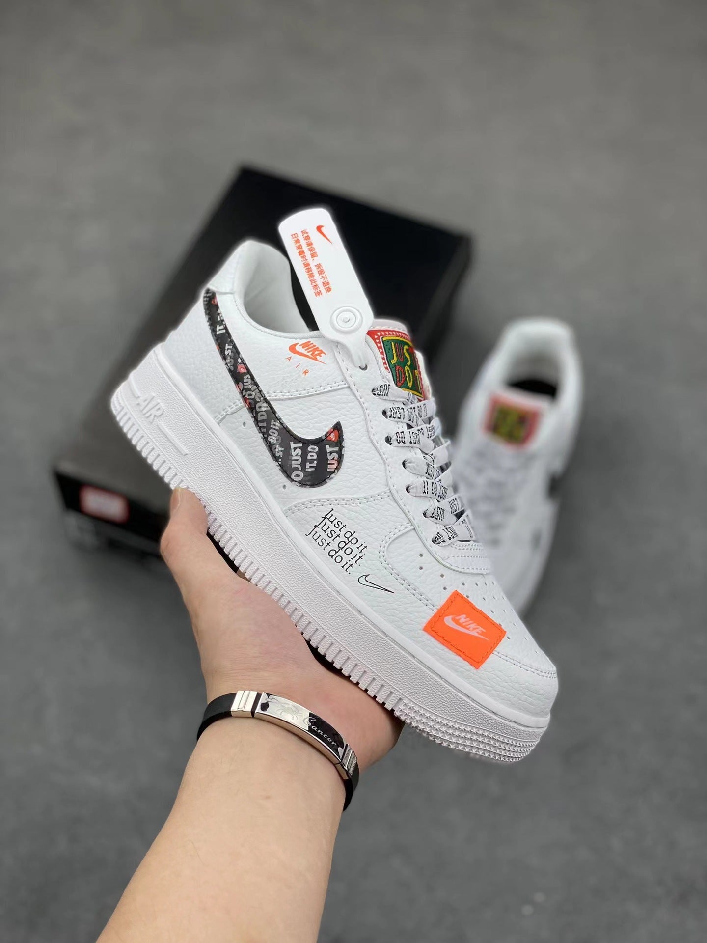 Nike Putian High Quality AF1 Air Force One Valentine's Day White Hook Male and Female Couple Campus Versatile Heightened Athletic Board Shoes