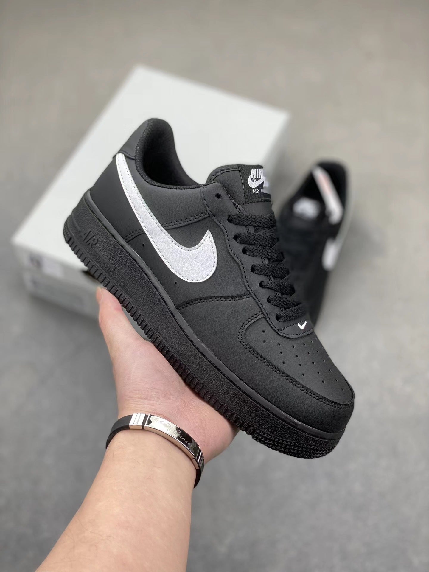 Nike Putian High Quality AF1 Air Force One Valentine's Day White Hook Male and Female Couple Campus Versatile Heightened Athletic Board Shoes