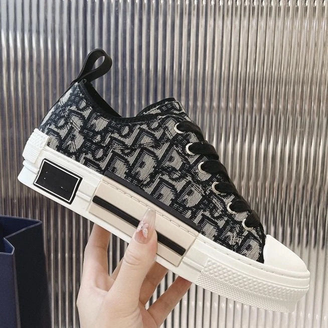 Dior European station export men's shoes breathable printed film fashion board shoes trendy presbyopia alphabet canvas couple shoes casual shoes
