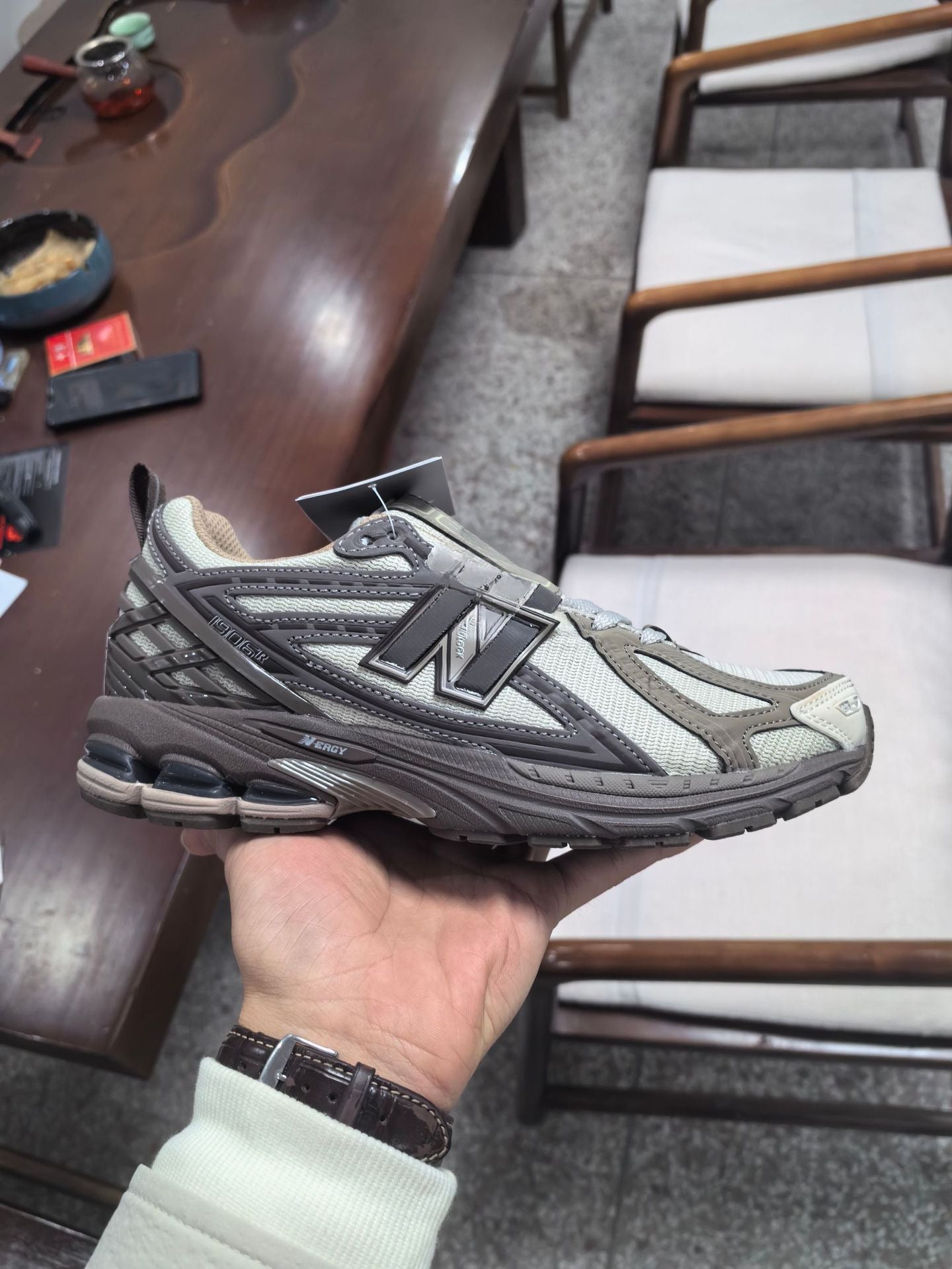 New Balance 1906R Fashion Mesh Breathable Low Top Running Shoes High Quality Versatile Durable Sneakers For Men & Women