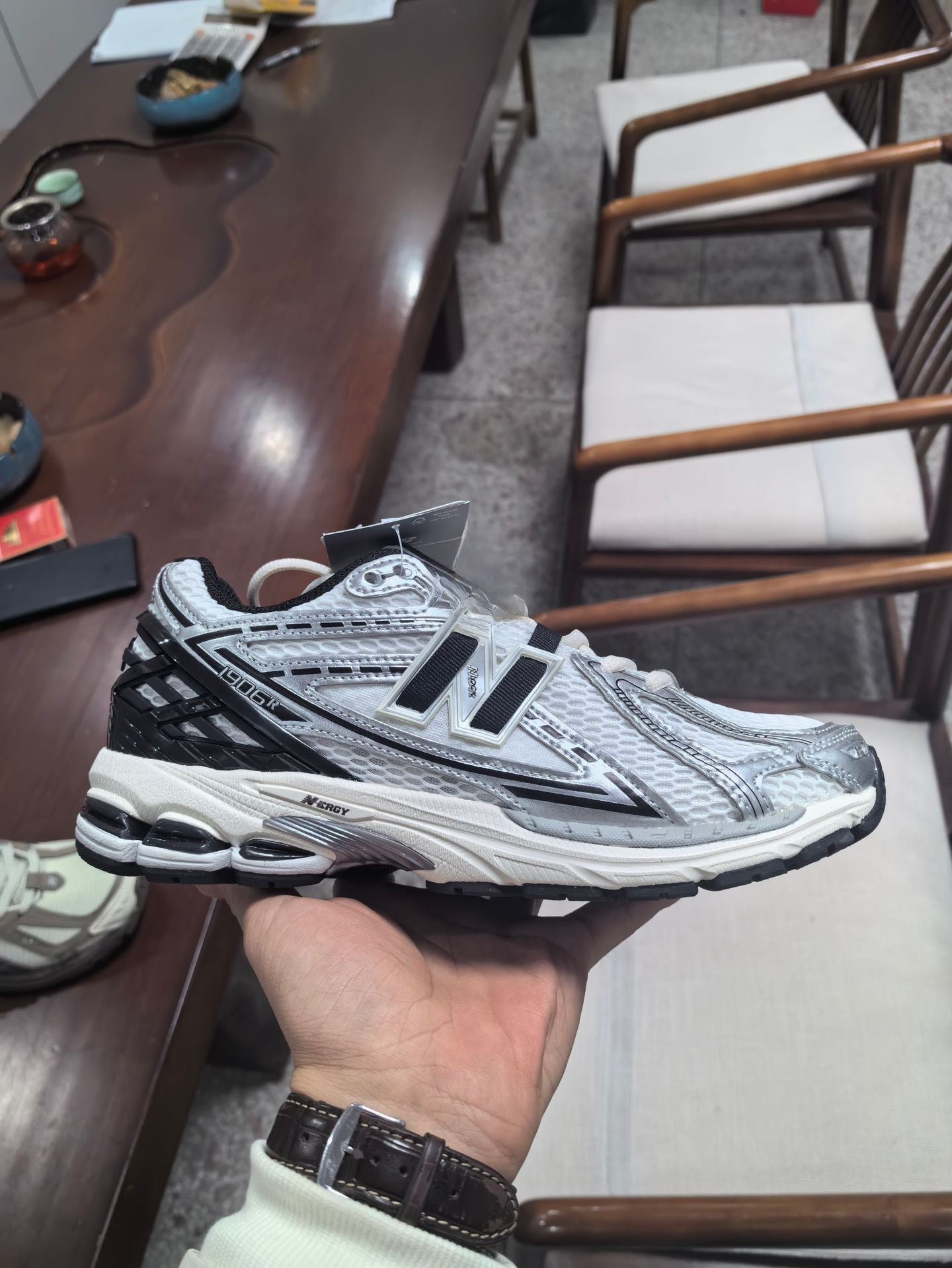 New Balance 1906R Fashion Mesh Breathable Low Top Running Shoes High Quality Versatile Durable Sneakers For Men & Women